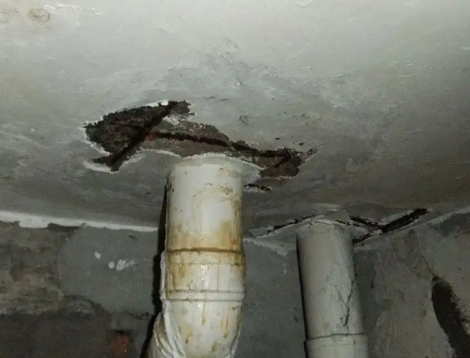 岑溪卫生间漏水维修公司浅析岑溪卫生间渗水维修的方法